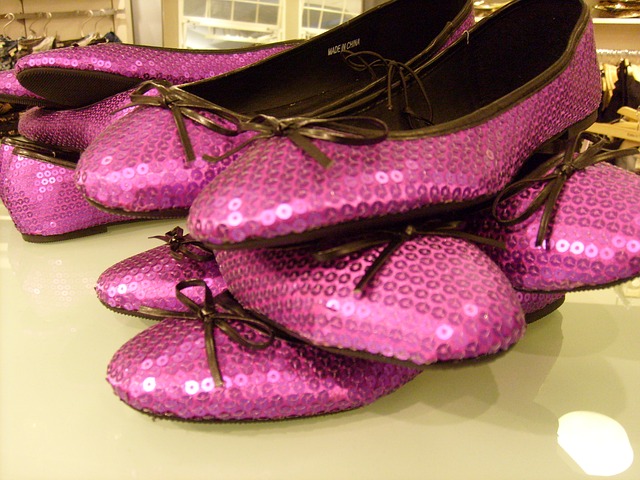 shoe, display, purple