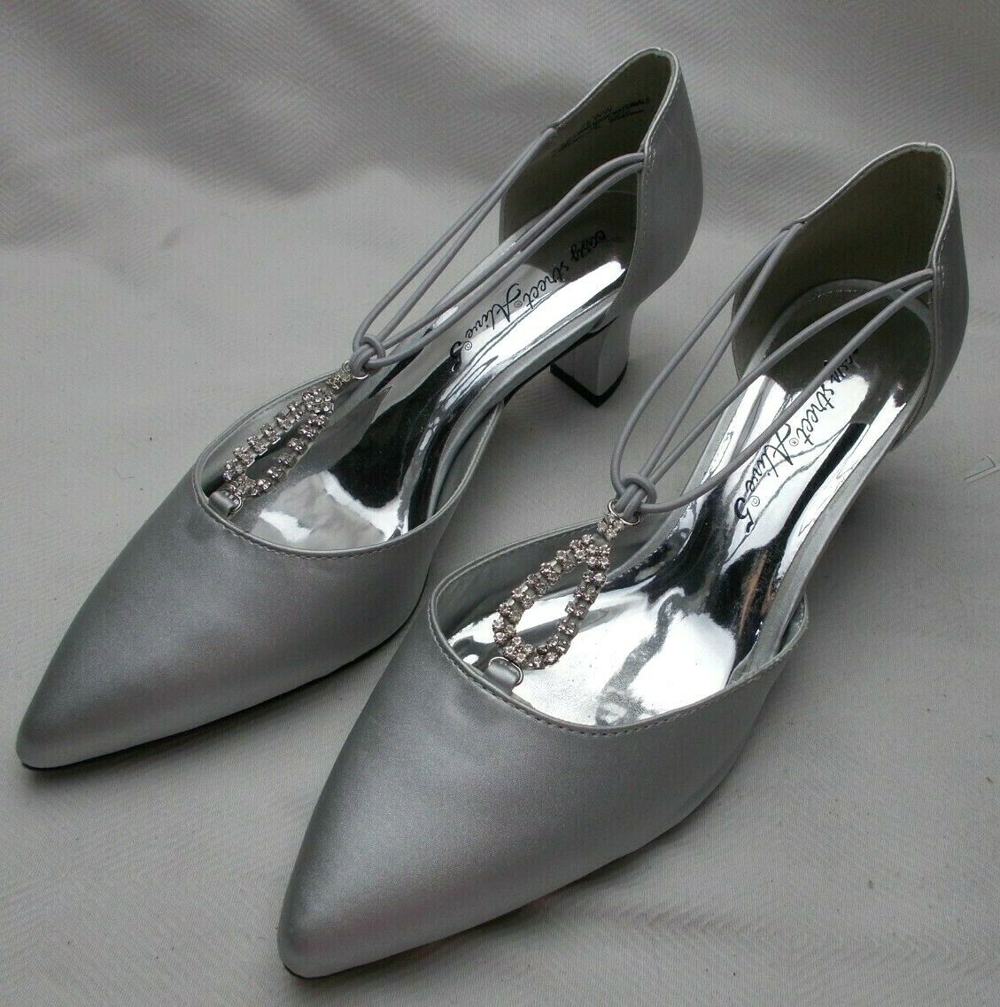 Shoes Women's Easy Street Moonlight Dress Pump Color Silver Satin Size 7.5 WW
