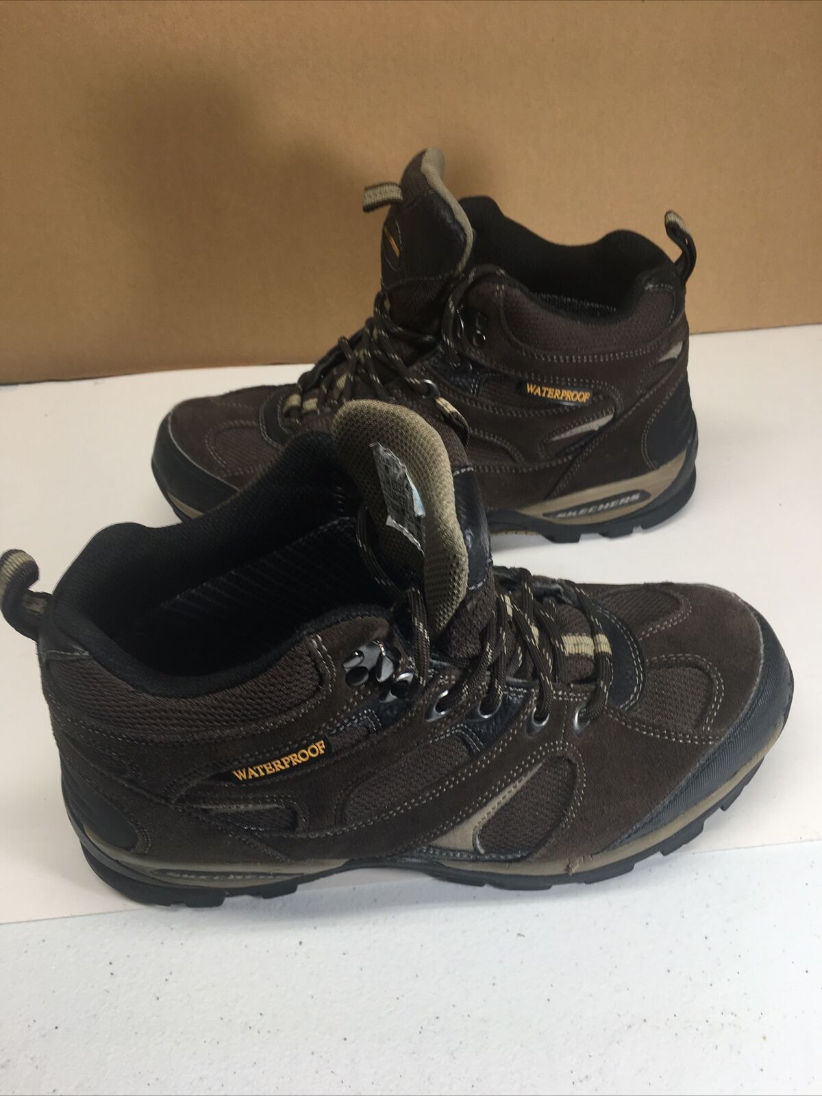 SKECHERS Hiking Work Waterproof Brown Lace Up Boots (63326) Mens Sz US 8 / UK 7
