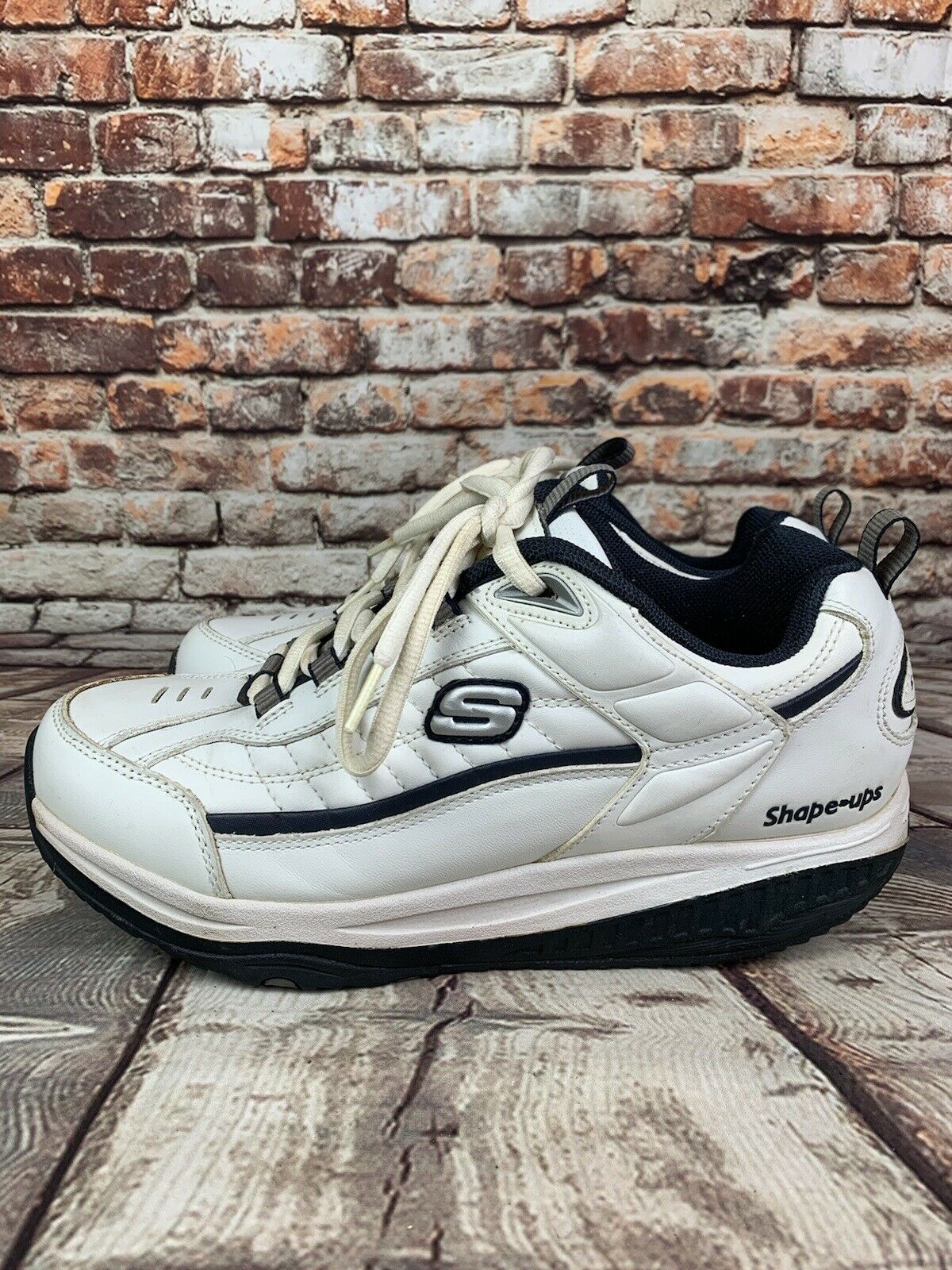 Skechers Shape Ups Toning Walking Shoes Mens Sz 9.5 White Leather Sneaker 50875