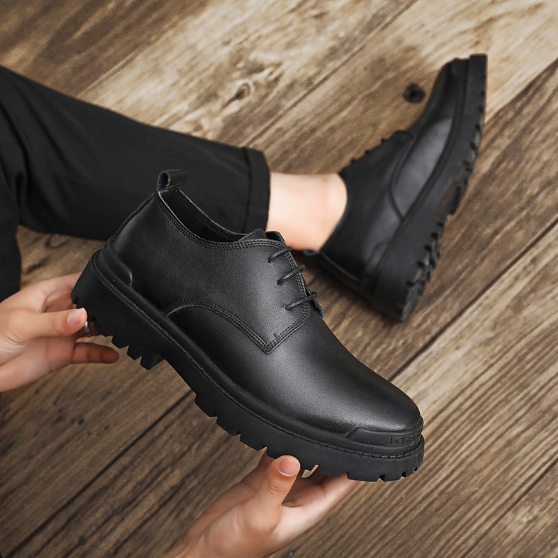 Spring Autumn Mens Brand Casual Leather Shoes British Style Classic Men Trendy Thick Sole Rubber Black Tooling Martin Footwear