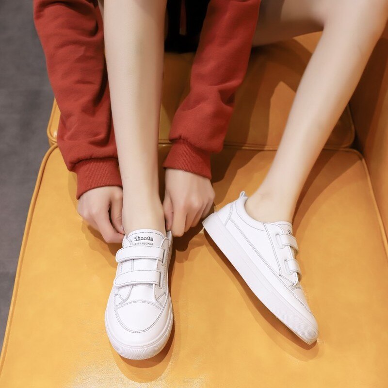 Spring Fashion Female Flats New Woman PU Leather Shoes Ladies Comfortable Flats Casual Shoes White Sneakers K15-10
