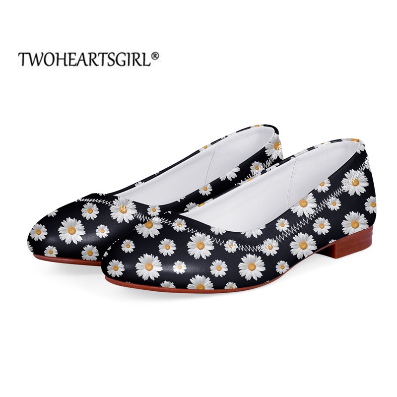 Twoheartsgir Black Floral Design Loafers for Female Ladies Soft Flat Boat Shoes Women Stylish PU Leather Walking Single Shoes