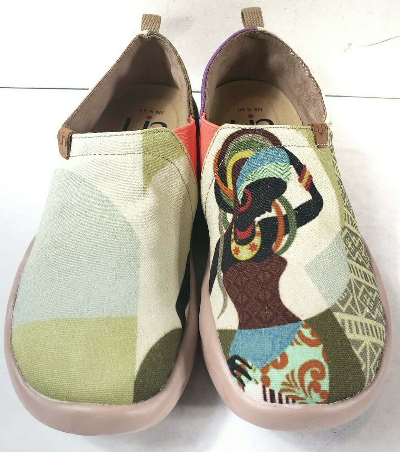 UIN Canvas Life is Art Slip-on Travel Shoes African Beauty Womens Size 6.5