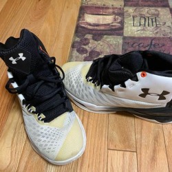 Under Armour Shoes | Under Armour Men Shoe | Color: Black/White | Size: 9