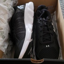 Under Armour Shoes | Under Armour Women Sneakers | Color: Black | Size: 5