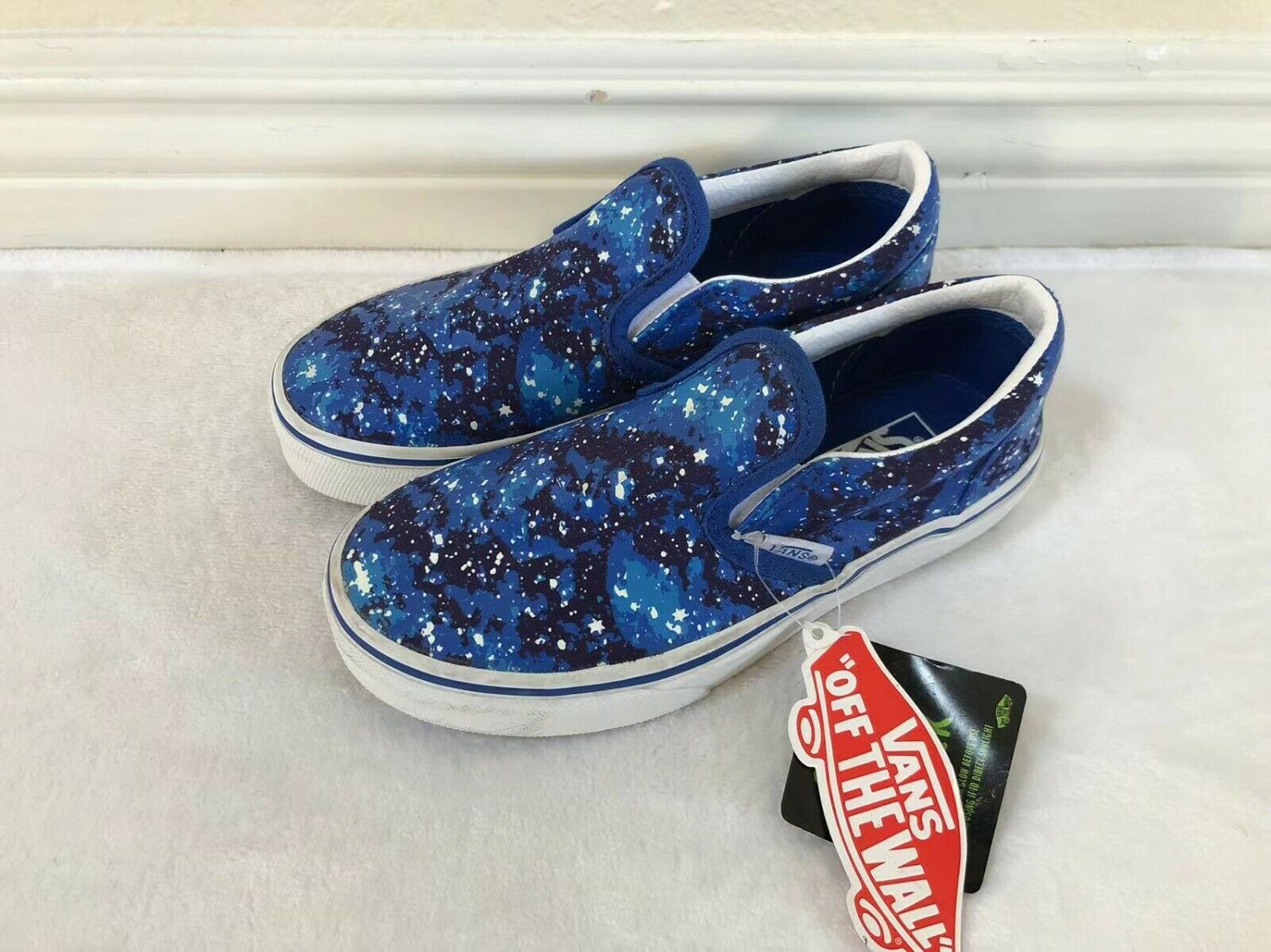 Vans KIDS Galactic Glow Classic Slip on Canvas Shoes US SIZE 1.0