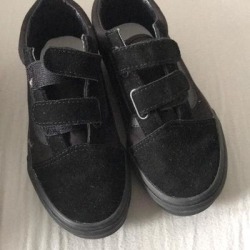 Vans Shoes | Kids Size 1.5 Cans Velcro Shoes | Color: Black | Size: 1.5bb