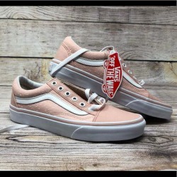 Vans Shoes | New Vans Old Skool Sneaker Shoes Women 6 Men 4.5 | Color: Pink/White | Size: 6