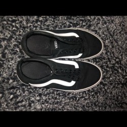 Vans Shoes | No Laces ( | Color: Black/White | Size: 6.5