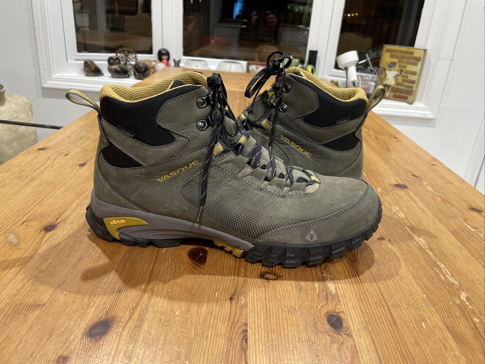 Vasque Men’s Size 14 M Talus Trek 7422 M Hiking Boots Ultra Dry Vibram Leather