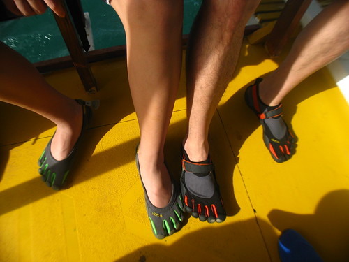 feet shoes philippines coron vibram busuanga (Photo: brownpau on Flickr)