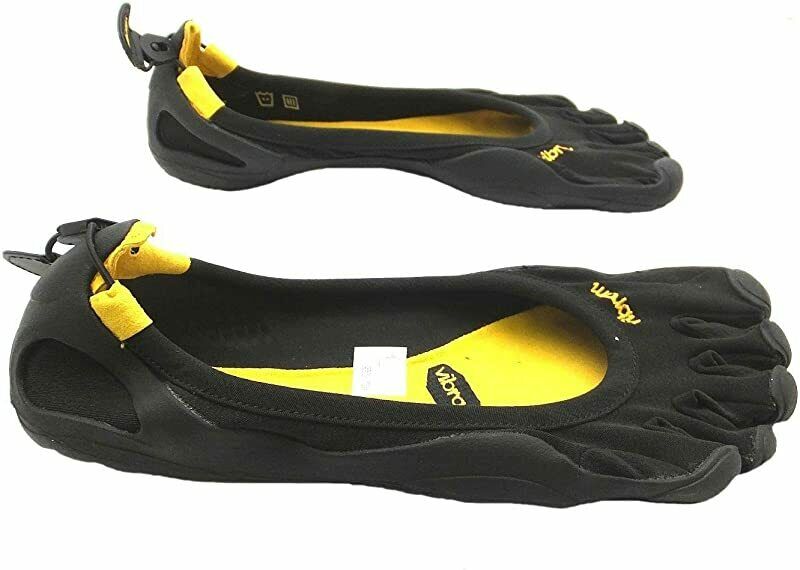 Vibram Five Fingers Women's Classic Shoe, Black, 38 EU (7-7.5 US)