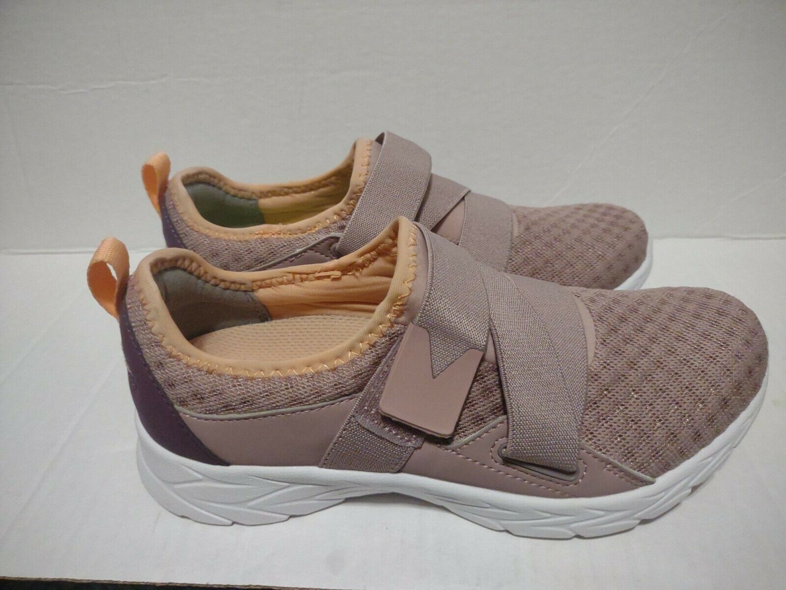 **Vionic Aimmy 11 Casual Comfort Slip On Shoes, Women's Size 6 BLUSH