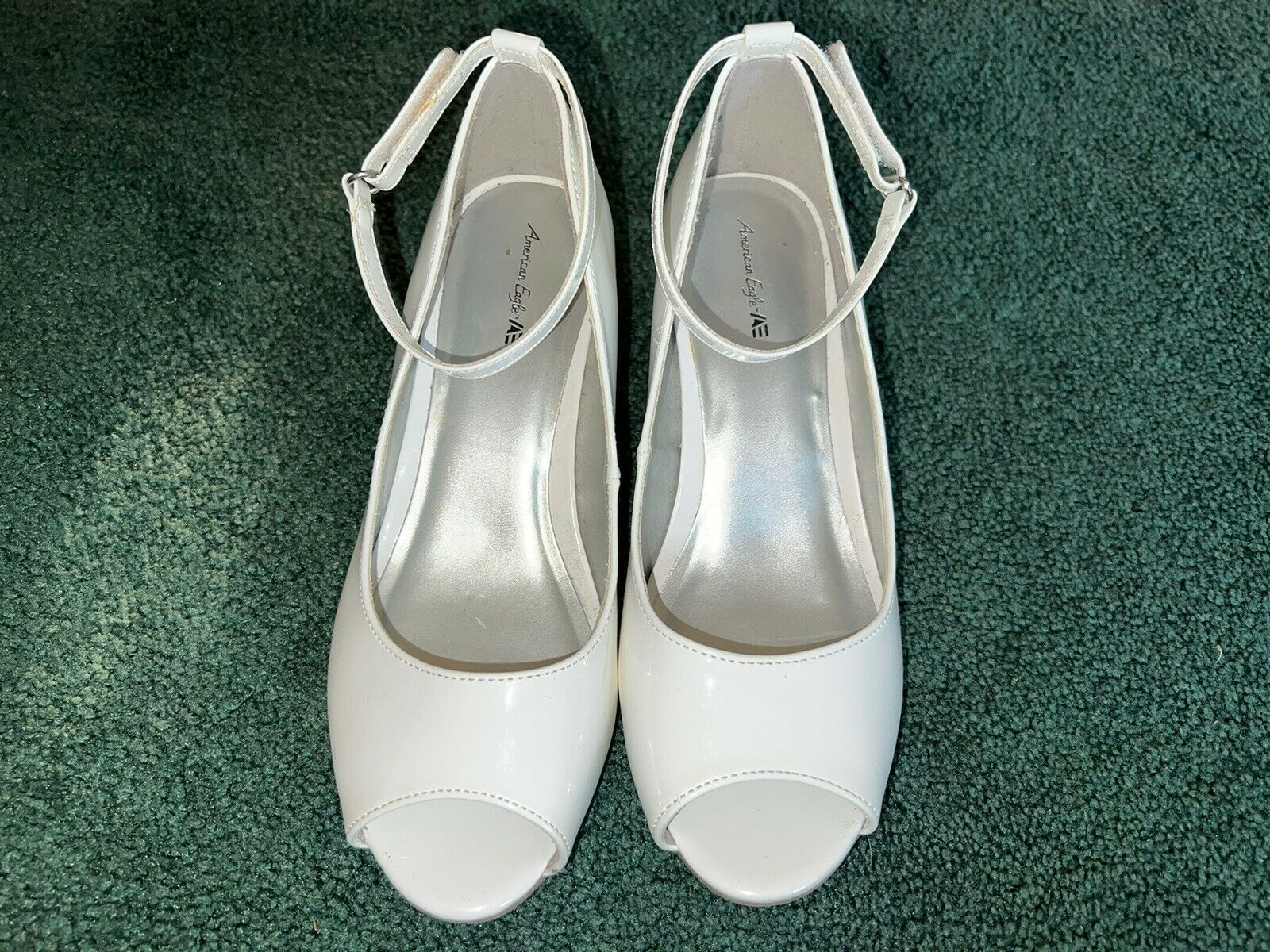 White Girls Dress Shoes size 3 1/2