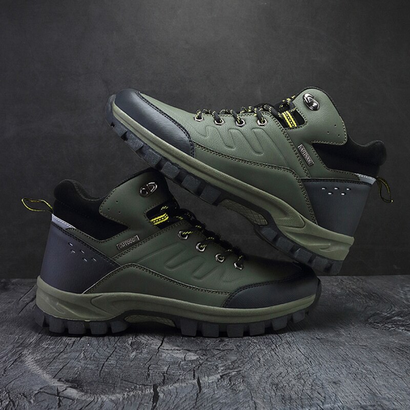 Winter New Outdoor Hiking Shoes Sports Men's Shoes Fashion Warm Cotton Shoes Thick-soled Snow Boots Comfortable Hot Sale 2021