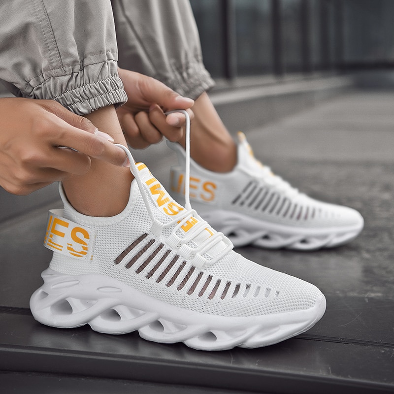 Women and Men Sneakers Fashion Comfortable Running Shoes Outdoor Sport Breathable Casual Couples Gym Mens Shoes Zapatos De Mujer