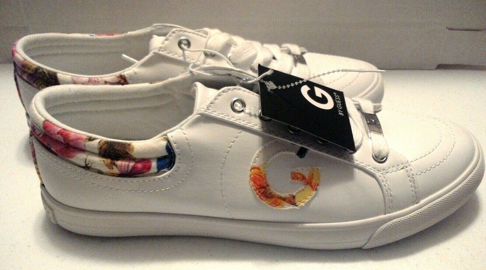 Women's G by Guess Omegga-R Sneakers Shoes Casual Size 10 White/Floral