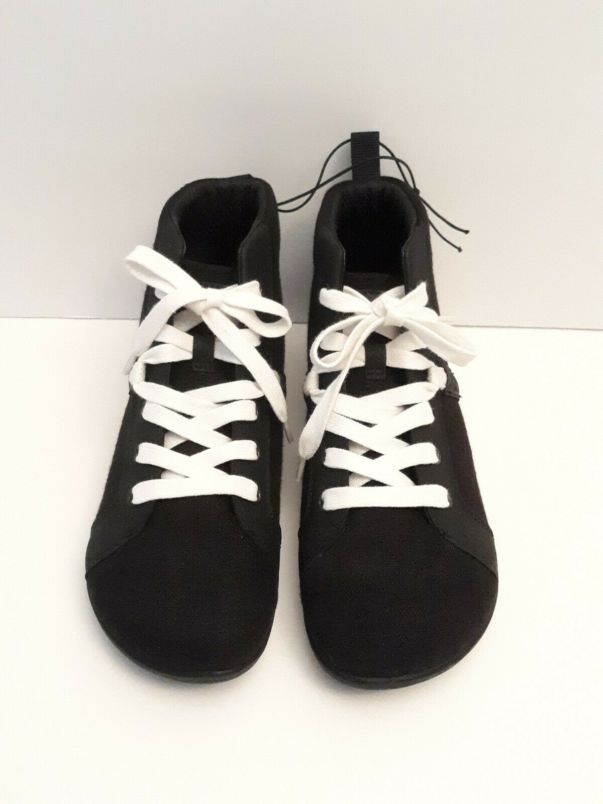 Xero Shoes High-Top Toronto black with white laces women's US 6.5