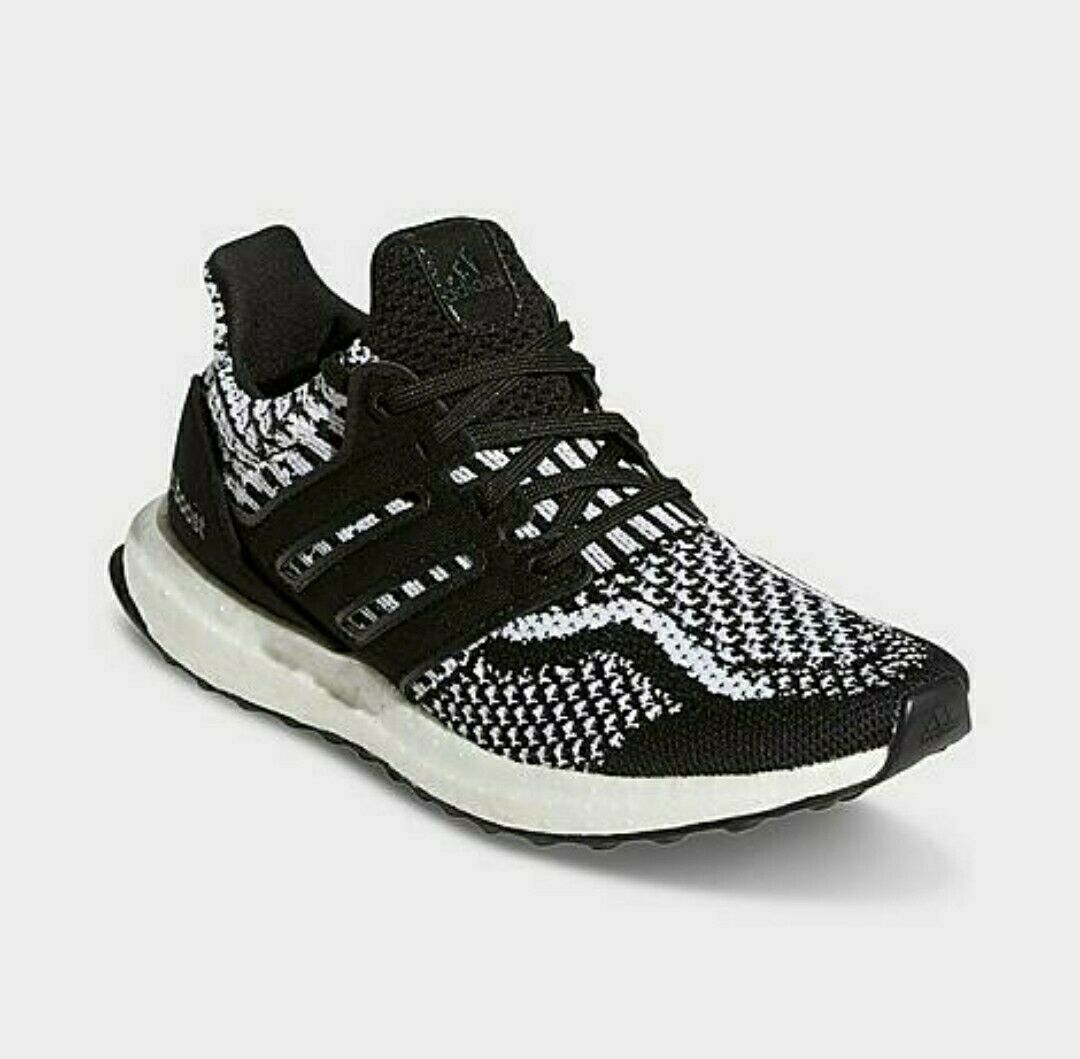 Youth ADIDAS UltraBoost 5.0 DNA Running Shoes Black White Oreo G58431 Size 7