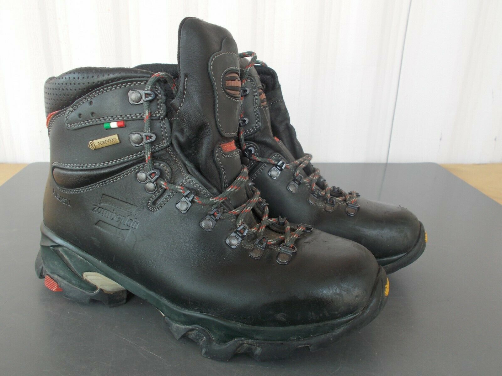 ZAMBERLIN Men's 1996 VIOZ LUX GTX RR 6" Black Leather Hiking Boots ~ size 8