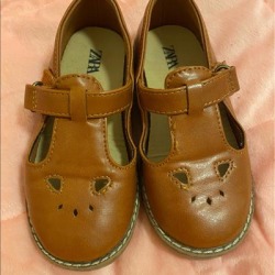 Zara Shoes | Girls Dress Shoes | Color: Brown | Size: 22bbeu