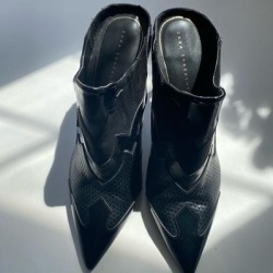 Zara Shoes | Gorgeous Zara Heels | Color: Black | Size: 9