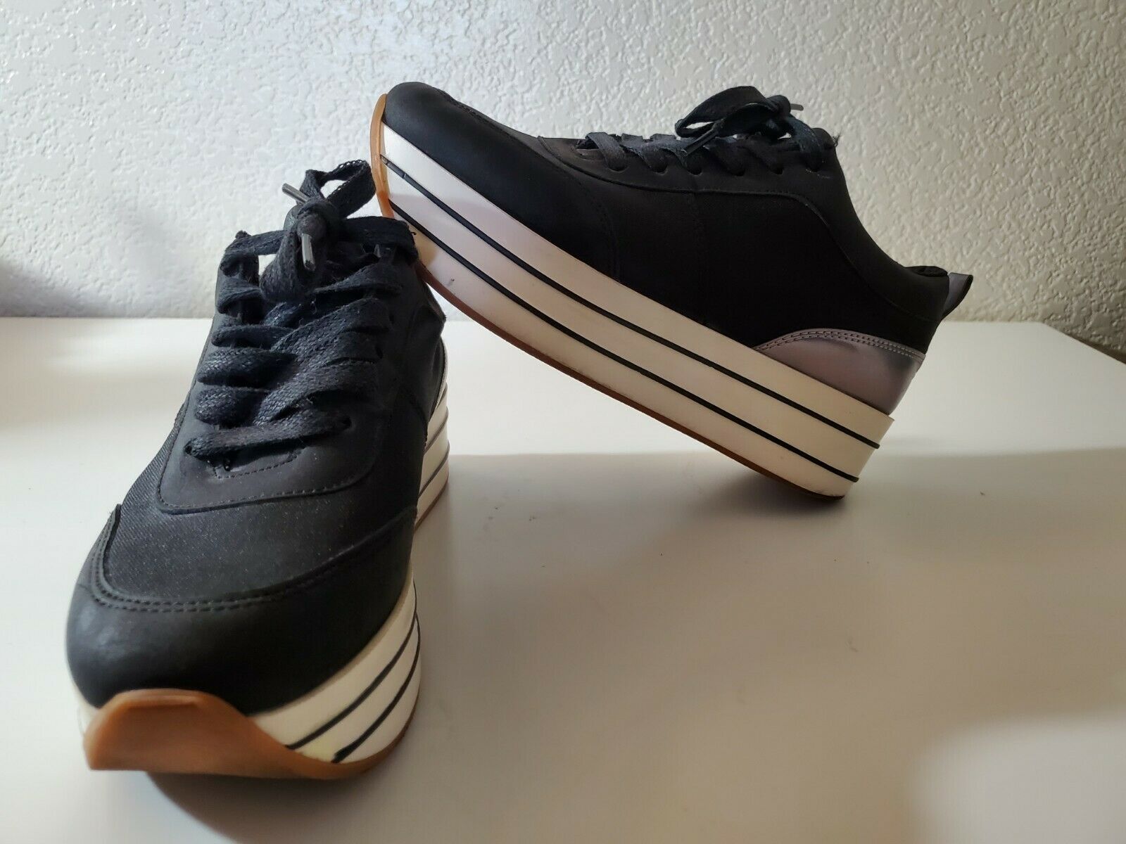 zara women sneaker platform shoes size 6.5