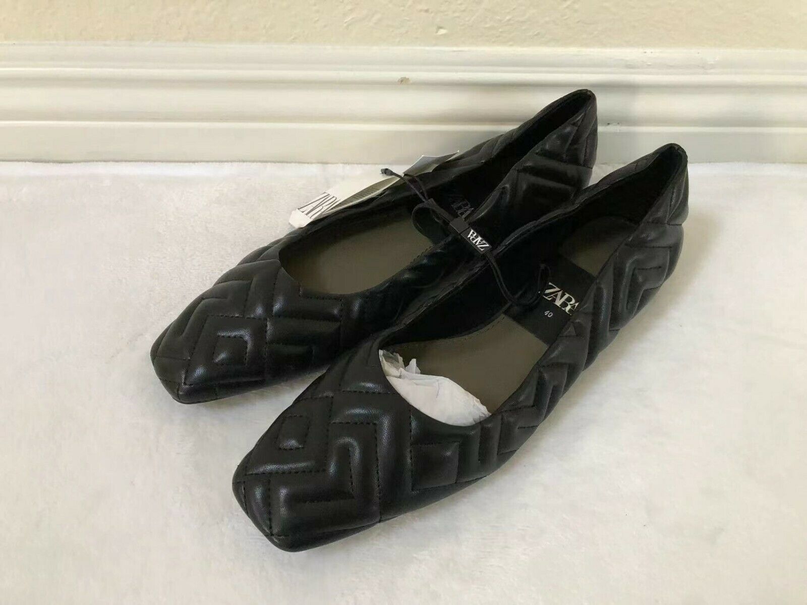 ZARA Women's Flat Shoes in Black US SIZE 9
