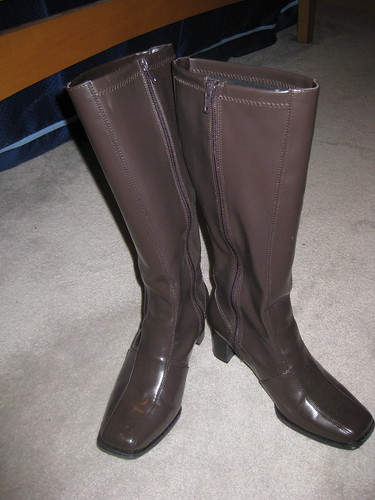 brown boots (Photo: Make Lemons on Flickr)
