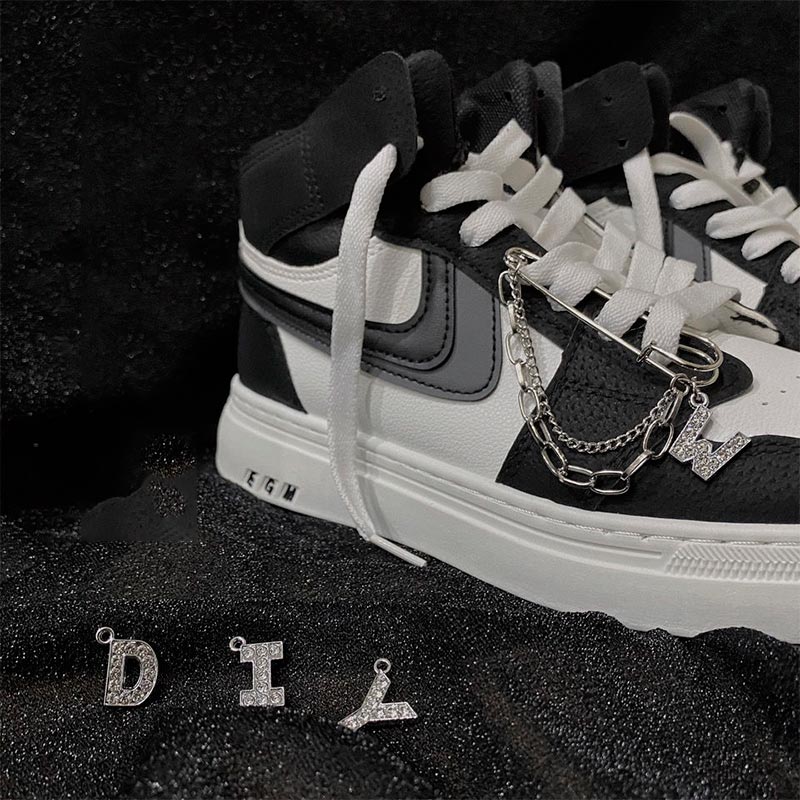 Designer Letter Sneakers Charms for Nike Air Force 1 DIY Punk Charms for Sneakers Vintage Shoe Pin Decoration Luxury Accesorios
