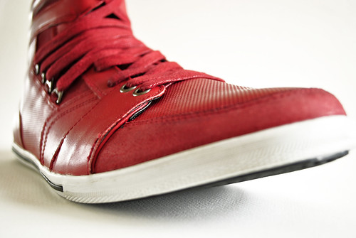 red leather shoe mens sneaker casual laces kennethcole... (Photo: michaelnpatterson on Flickr)