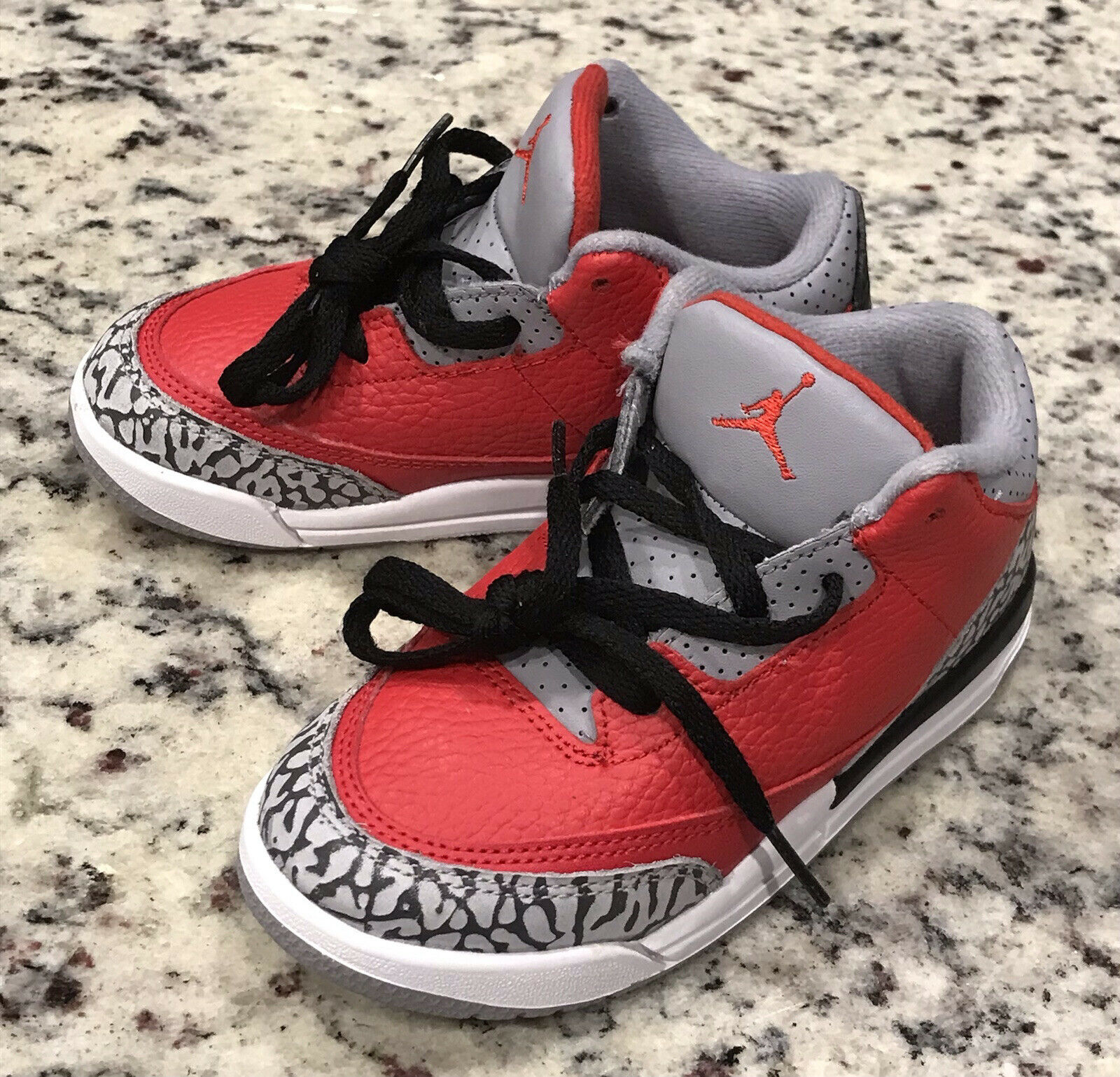Nike Air Jordan 3 Retro Fire Red Cement Shoes Toddler 2019 Size 10C