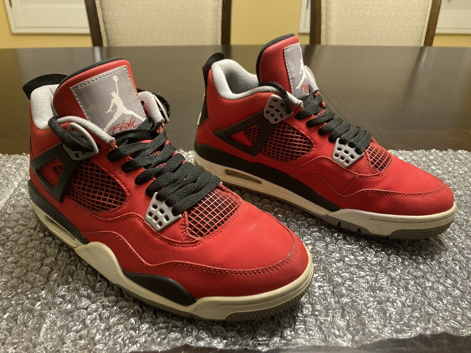 Nike Air Jordan 4 Retro Toro Bravo Sneaker Shoes Size US 8.5
