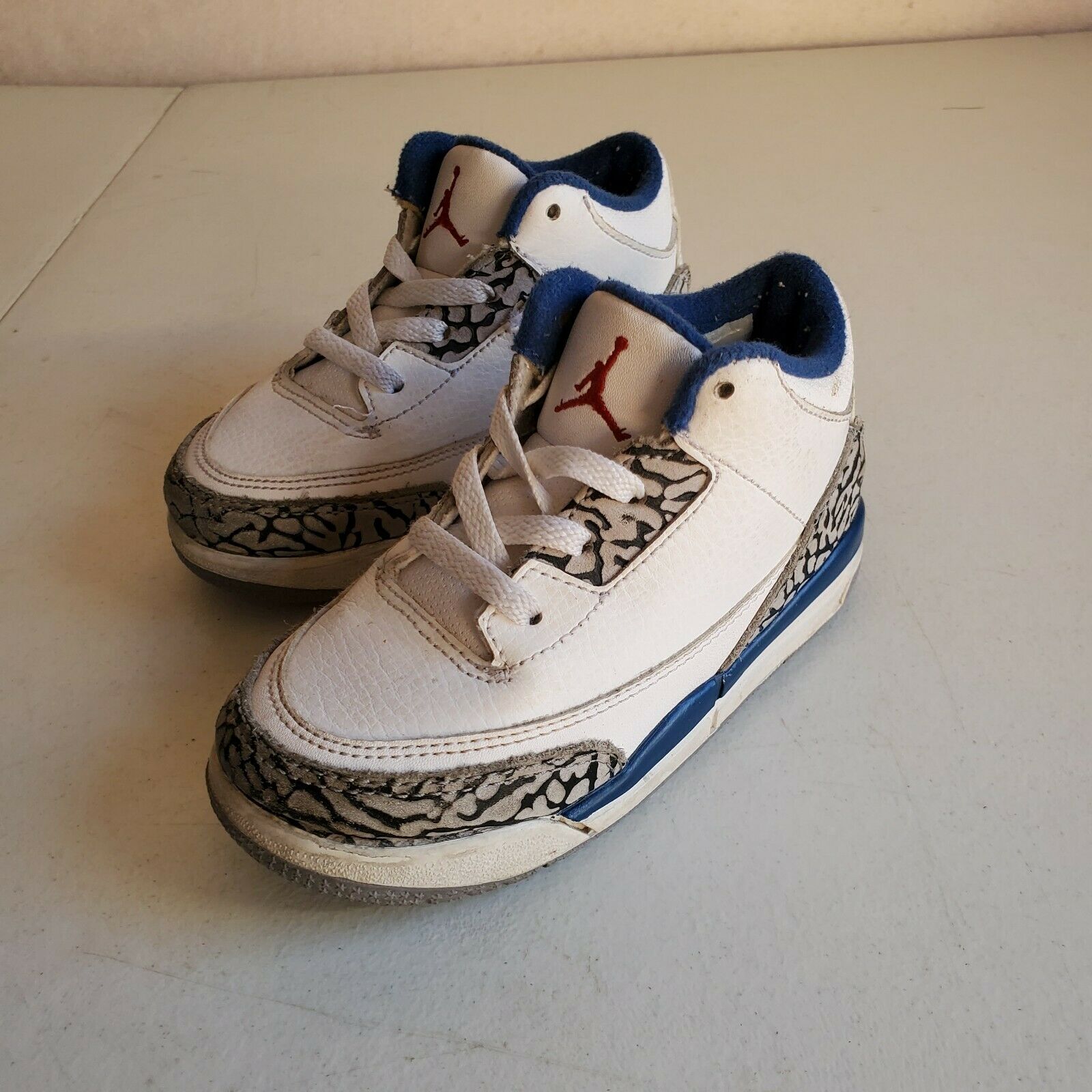 Nike Air Jordans3 Retro BT 832033-104 Toddler Boys Girls Basketball Shoes Sz 8C