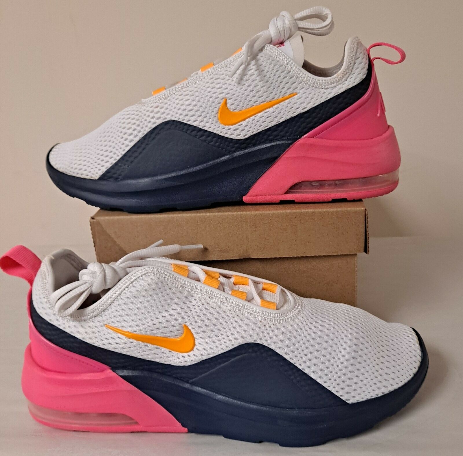 Nike Air Max Motion 2 Women's Shoes Sneakers Trainers CI6515 100 Size 9.5