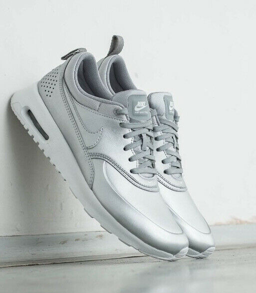 Nike Air Max Thea Metallic Silver Chrome Sneaker Running Shoe 10 White Trendy