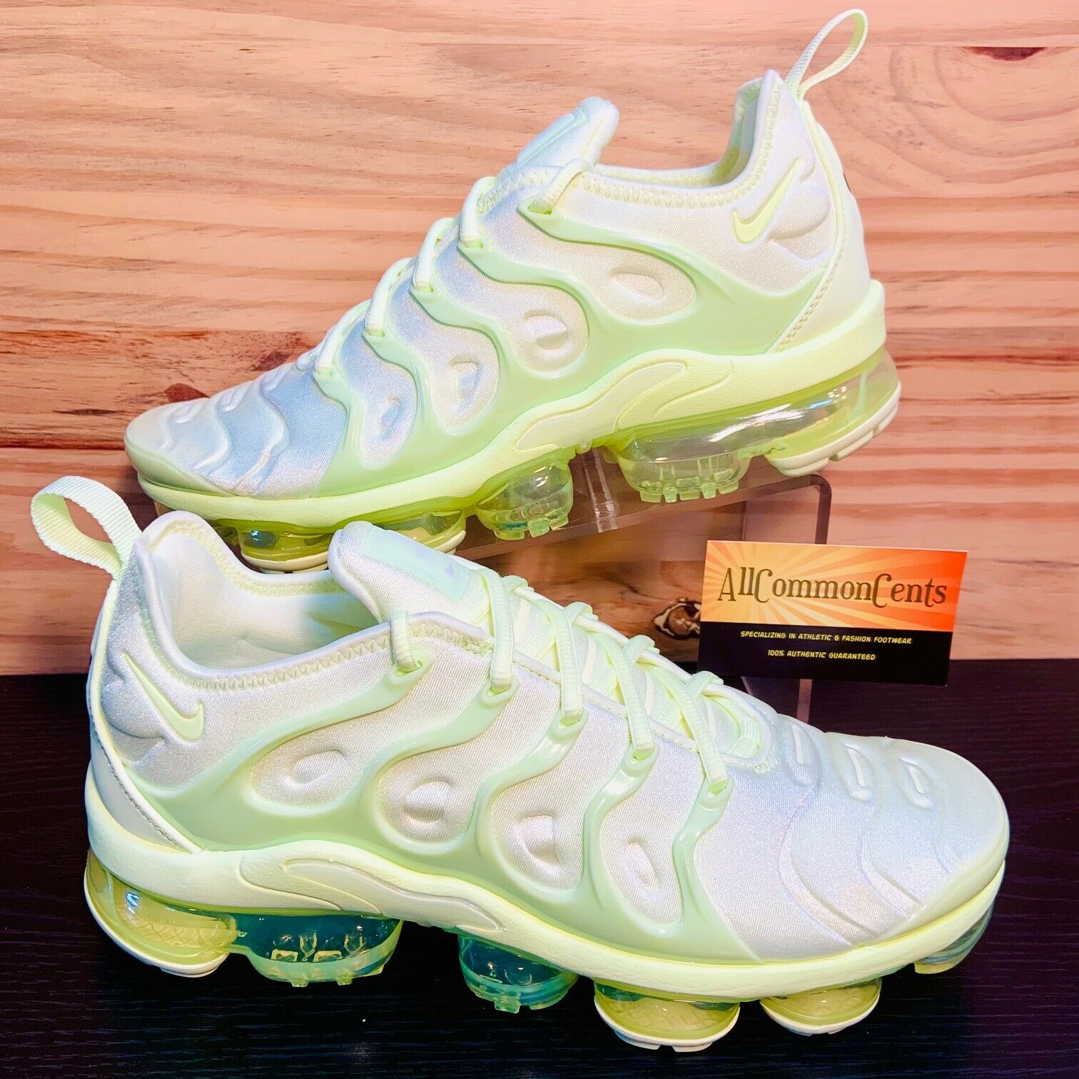 Nike Air VaporMax Plus Women's Running Shoes Size 9 Barely Volt NEW DJ3023-700