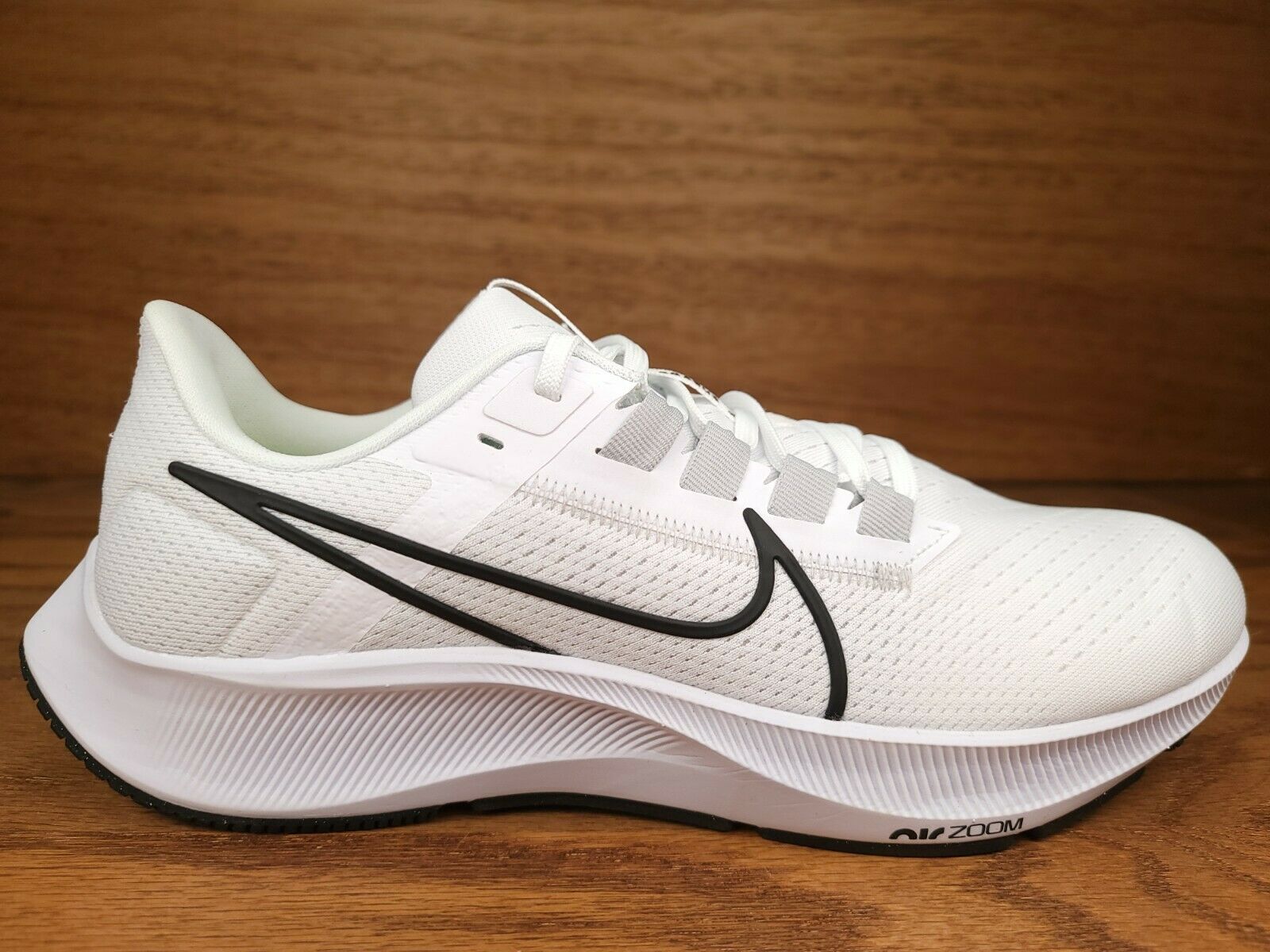 Nike Air Zoom Pegasus 38 White Black Platinum Men Running Shoes 10.5 CW7356-100
