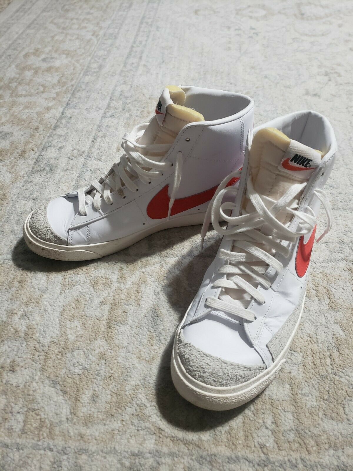 Nike Blazer Mid ‘77 Vintage Sz 10.5 Habanero Red White BQ6806-600 Men’s Shoes