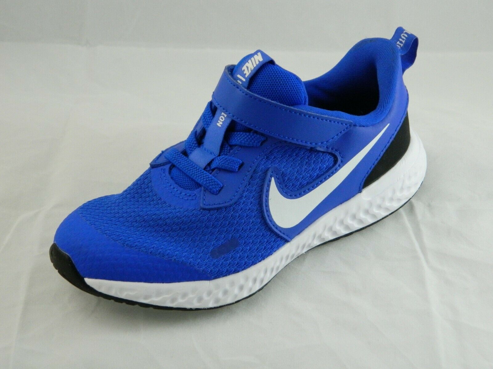 Nike Revolution 5 Boys Size 11.5C Blue/White/Black Running Shoes CU5126-401