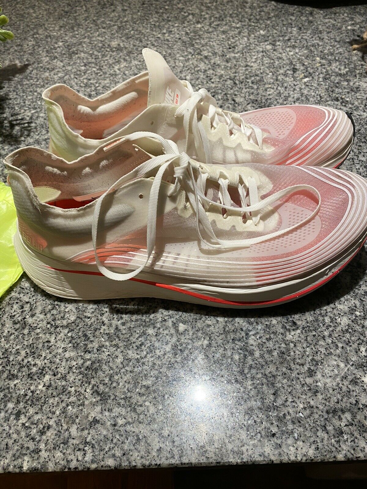 nike shoes 10.5 mens Zoom Fly