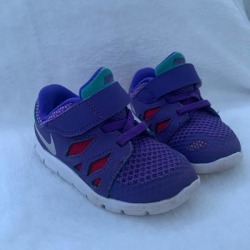 Nike Shoes | Cute Purple Girls Nike Shoes 6c | Color: Purple | Size: 6bb