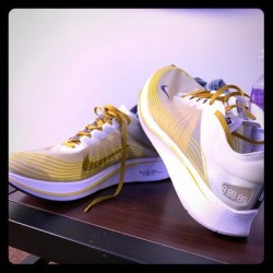 Nike Shoes | Nike Running Shoes Yellow Clear | Color: White/Yellow | Size: 11