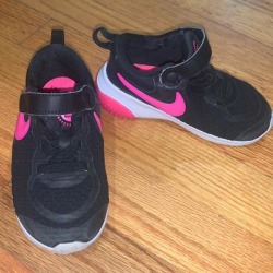 Nike Shoes | Toddler Nike Sneakers | Color: Pink | Size: 8g