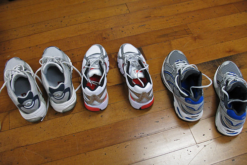 feet floors shoes running sneakers newshoes asics... (Photo: Mr.TinDC on Flickr)